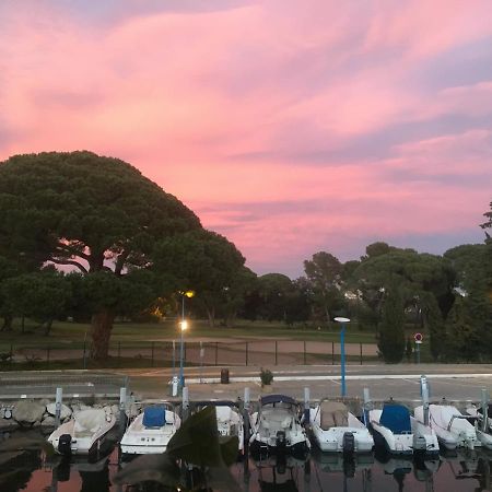 Bord De Mer Avec Vue Mandelieu Esterno foto