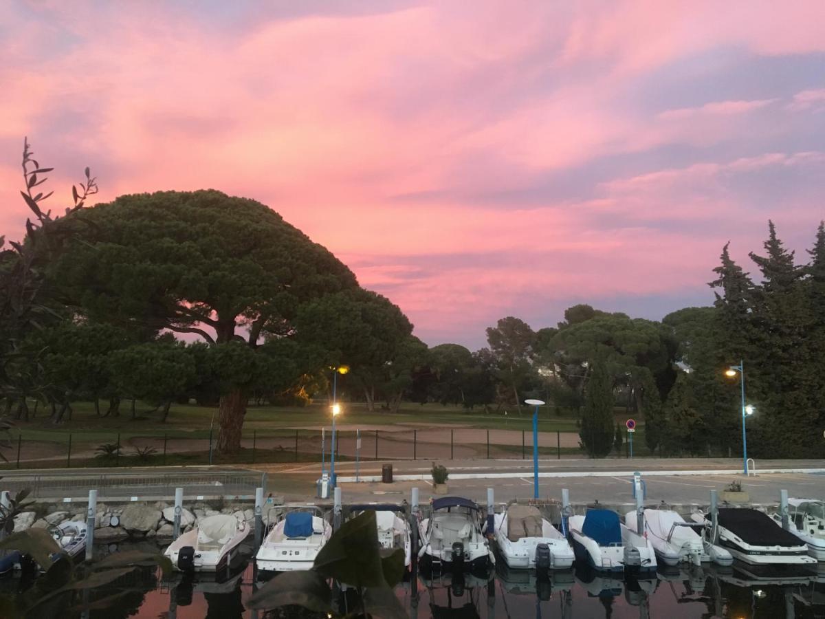 Bord De Mer Avec Vue Mandelieu Esterno foto