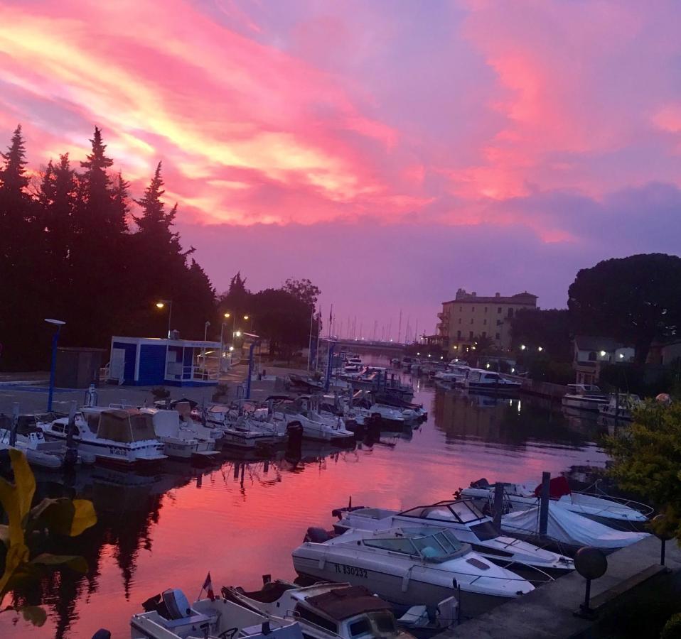 Bord De Mer Avec Vue Mandelieu Esterno foto